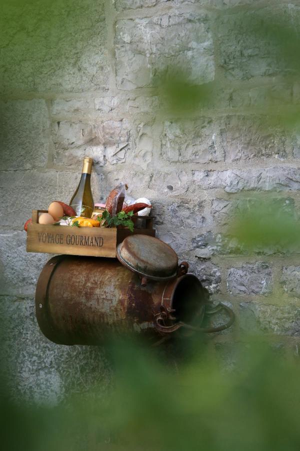 Ferme Houard Bed and Breakfast Bomal Buitenkant foto